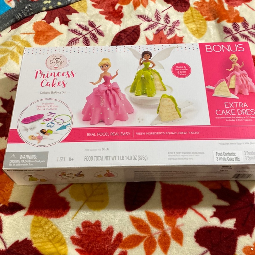 Princess Cakes Deluxe Baking Set